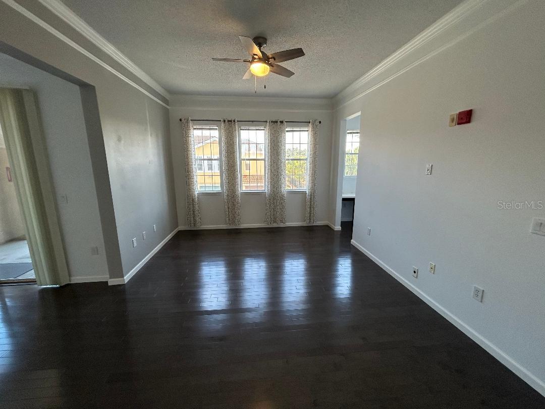 Image 11 of 24 For 12021 Villanova Drive A