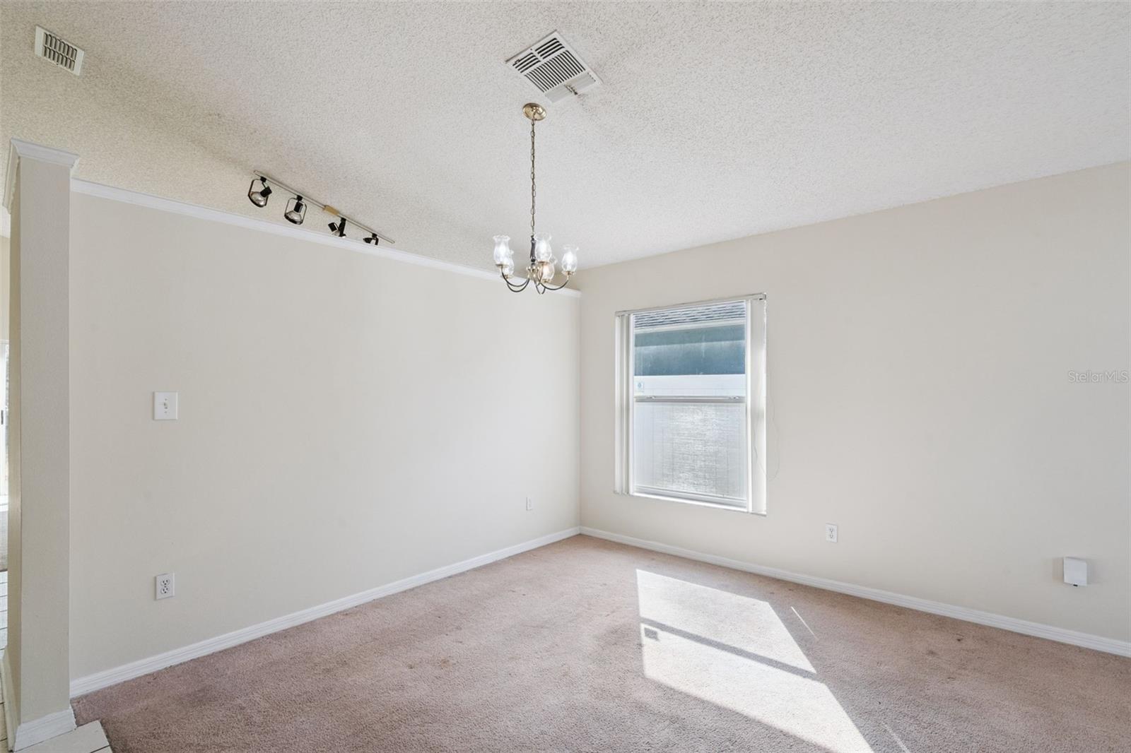 Image 3 of 19 For 1942 Monkton Road