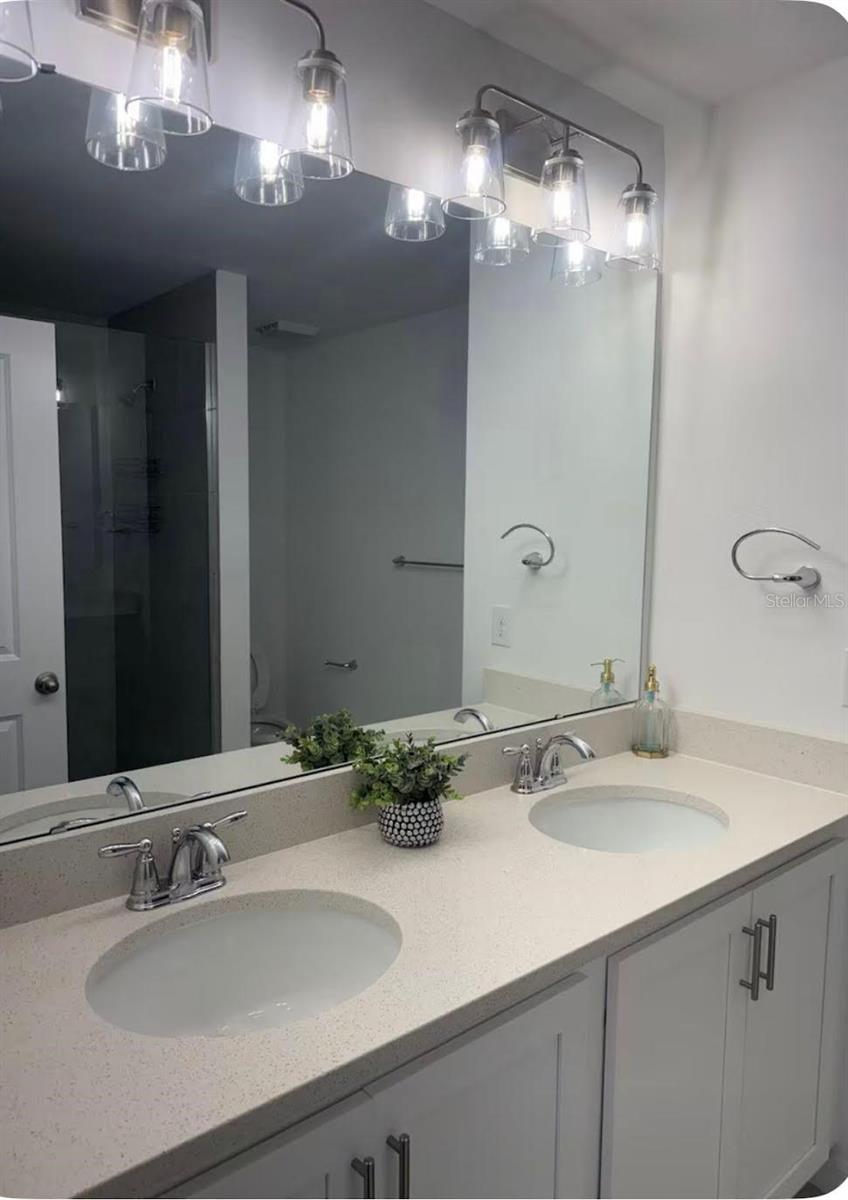 Image 10 of 20 For 634 Longboat Dr Drive