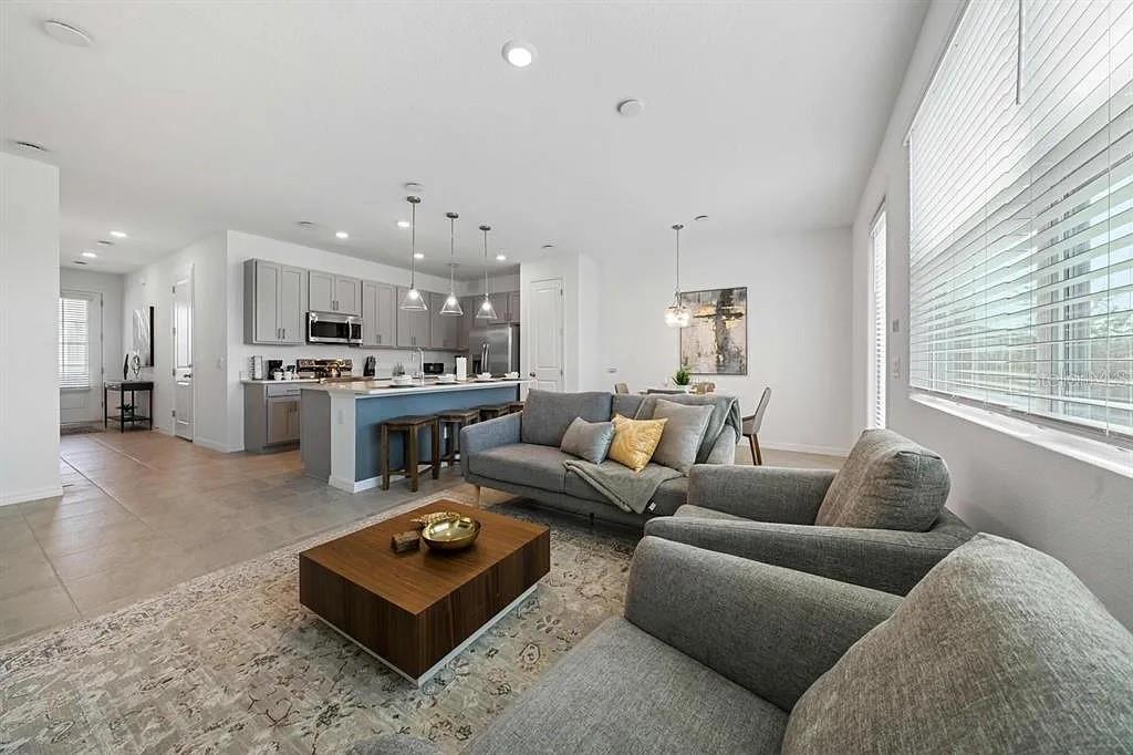 Image 5 of 20 For 634 Longboat Dr Drive