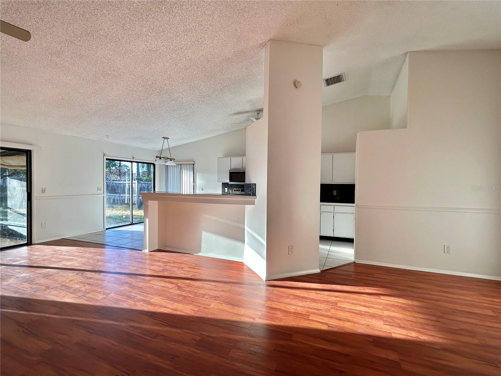 Image 16 of 40 For 1702 Cypress Ridge Drive