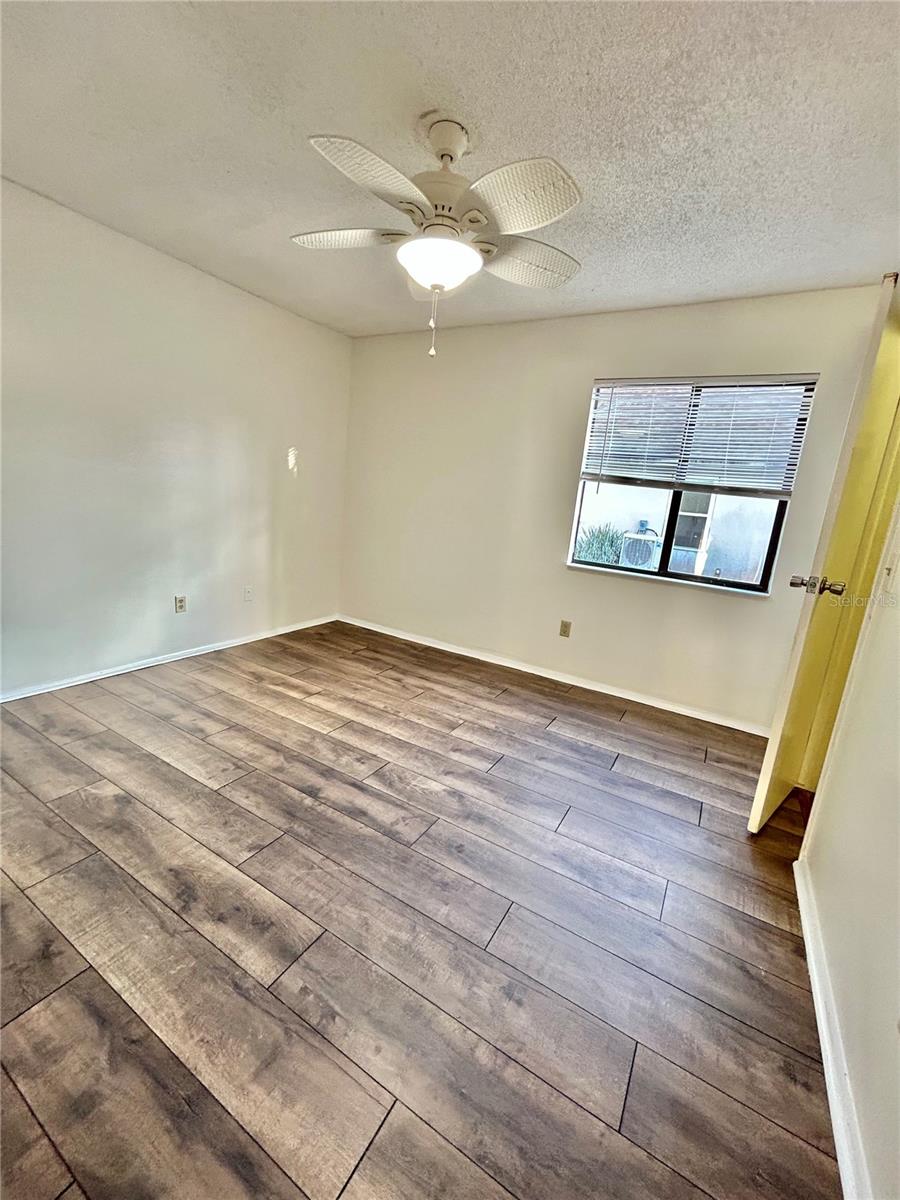 Image 33 of 40 For 1702 Cypress Ridge Drive