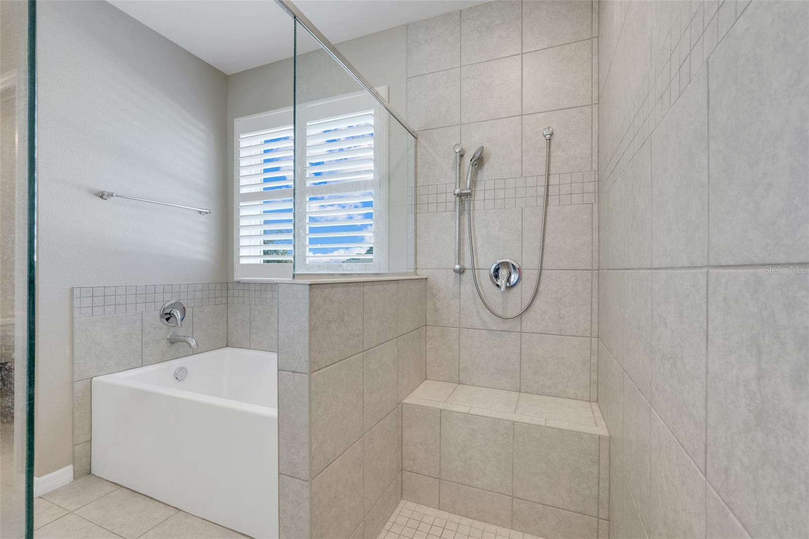 Image 23 of 40 For 1814 Forest Glen Drive