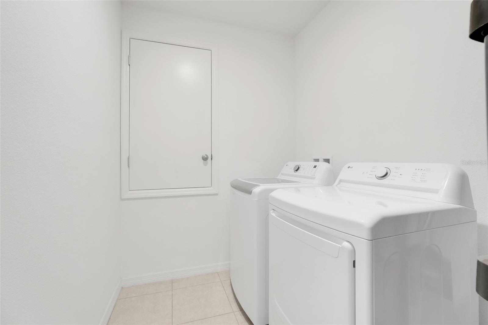 Image 28 of 40 For 1814 Forest Glen Drive