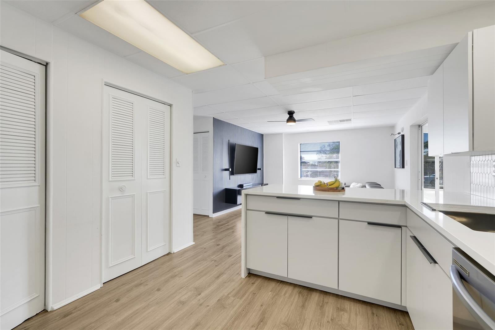 Image 13 of 29 For 13 Palm Court