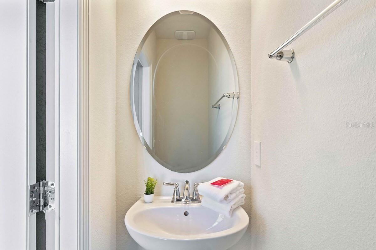 Image 13 of 38 For 107 Jetty Way