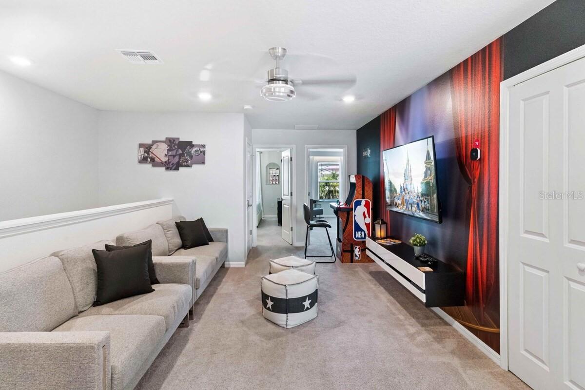 Image 8 of 38 For 107 Jetty Way