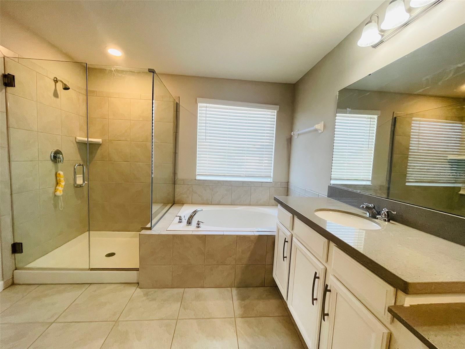 Image 25 of 29 For 8892 Lake Hall Lane