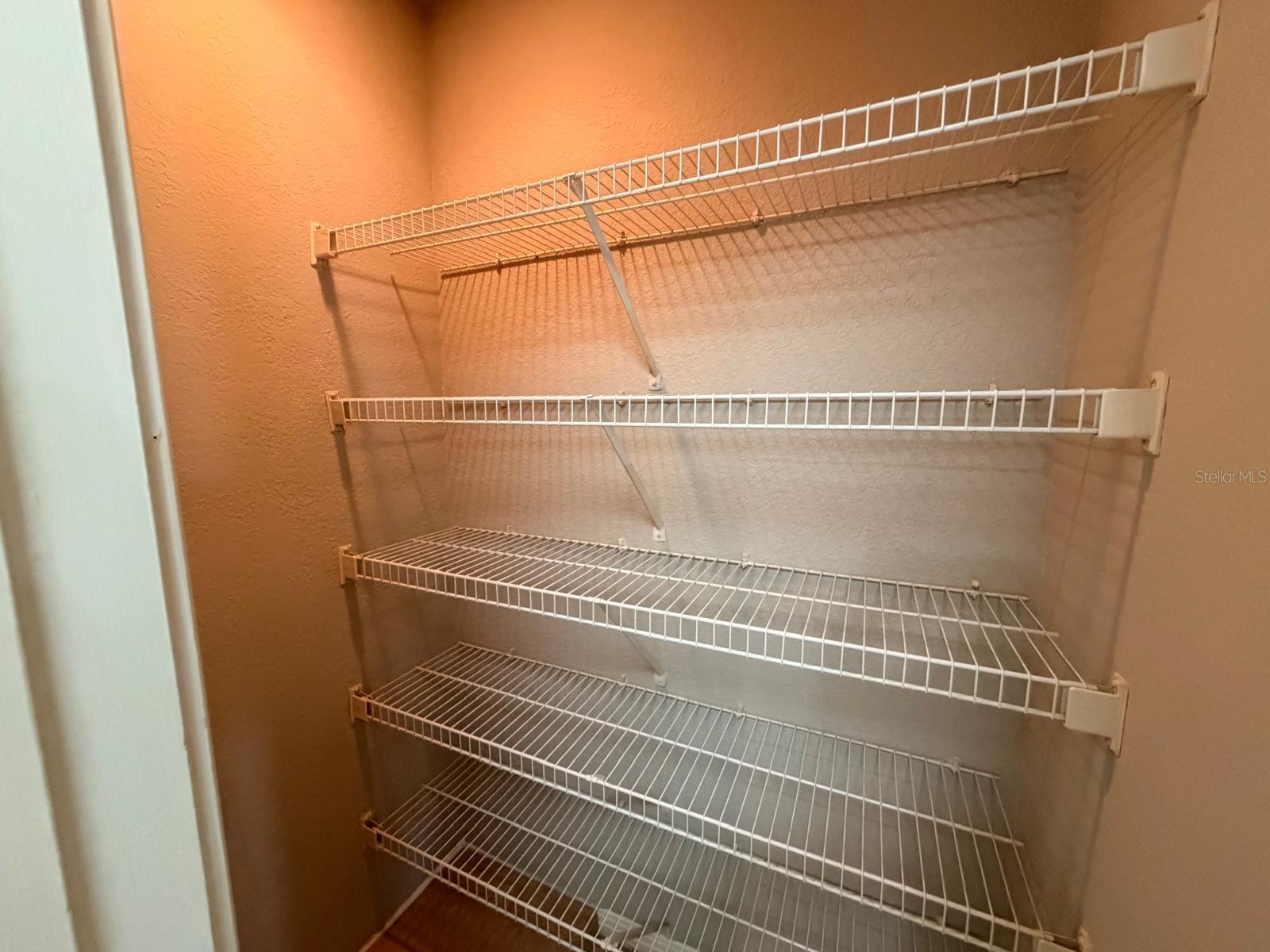 Image 7 of 19 For 911 Orange Avenue 125