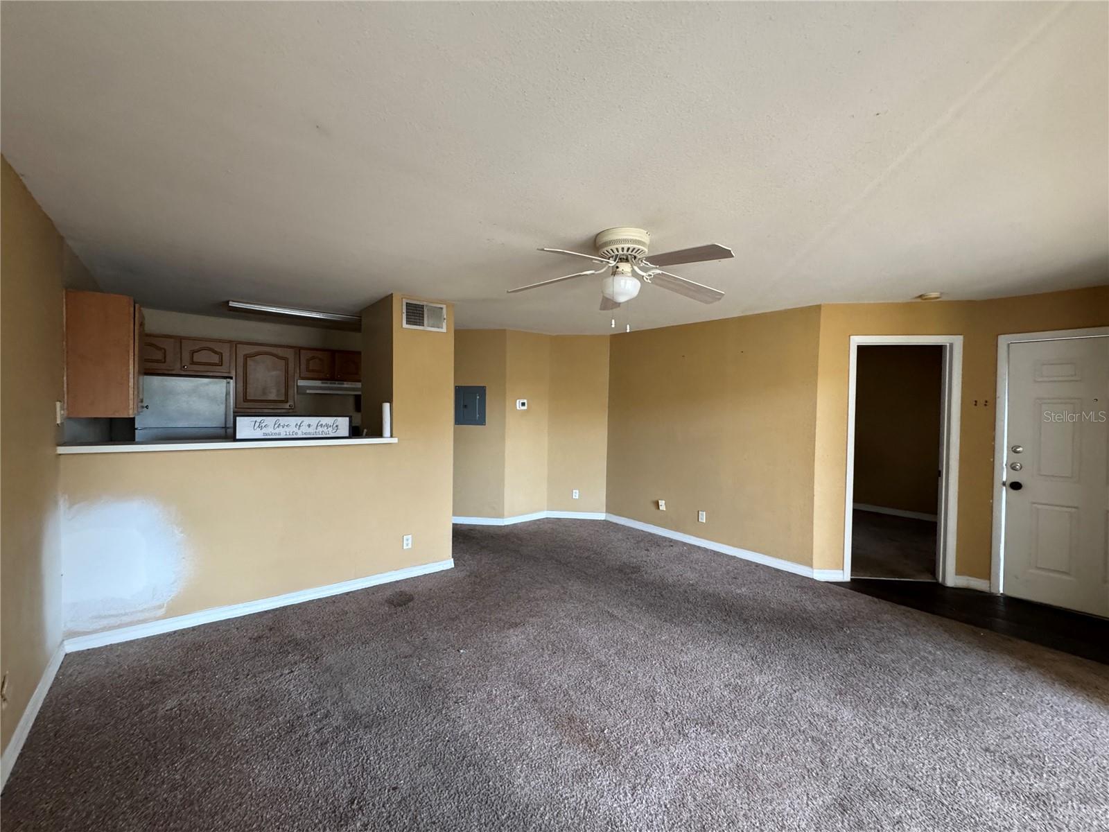 Image 4 of 15 For 4740 Walden Circle 1035