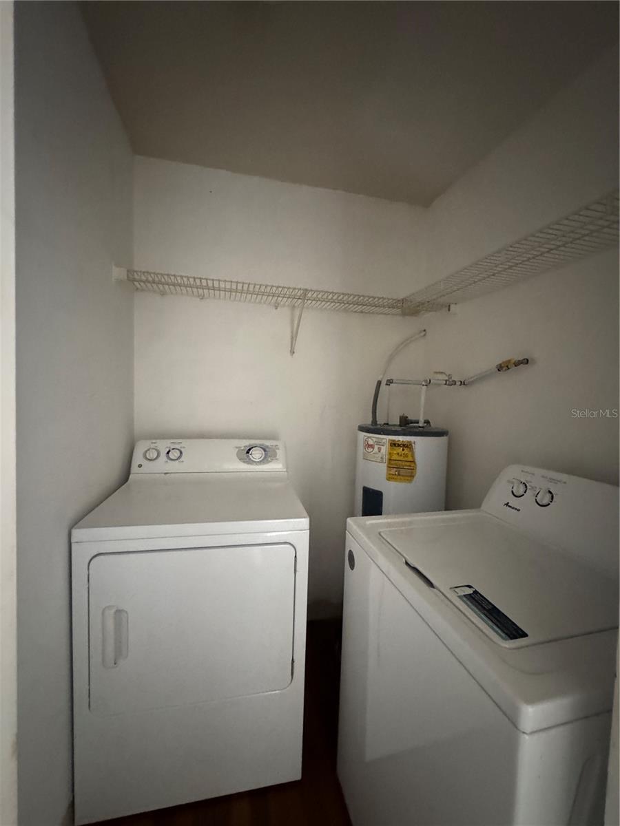 Image 7 of 15 For 4740 Walden Circle 1035