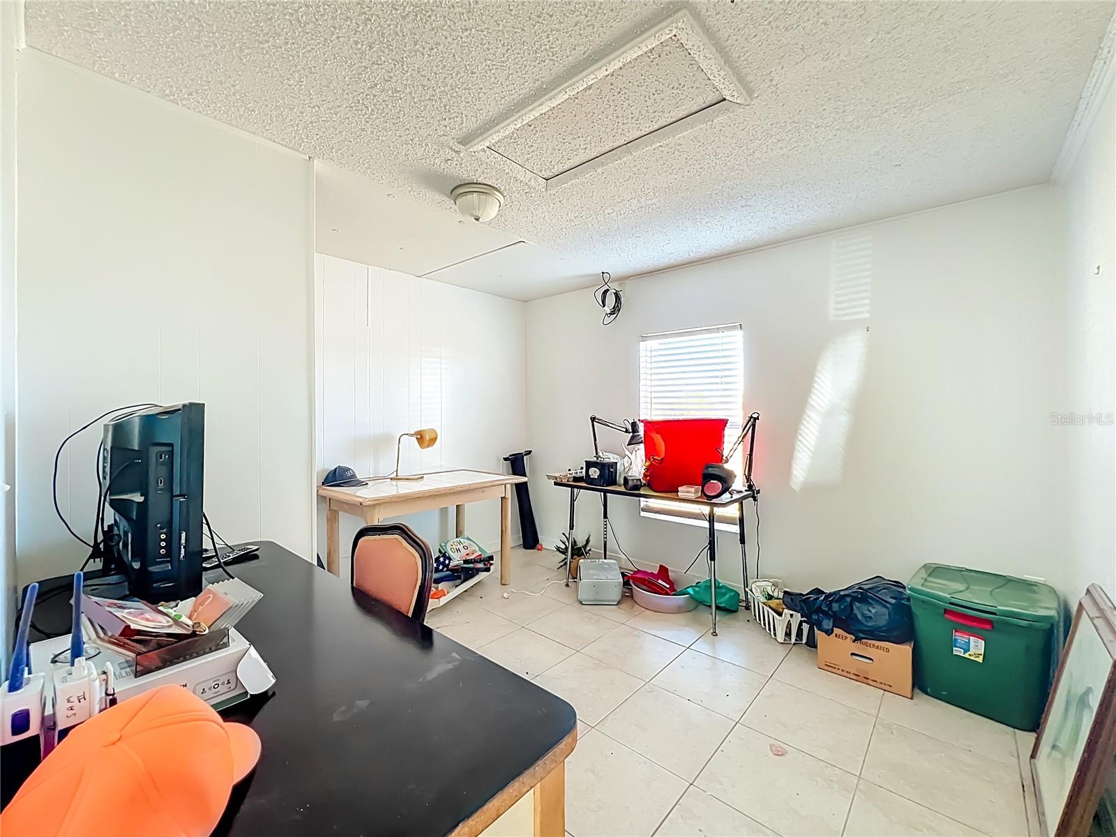 Image 30 of 64 For 2921 Periwinkle Drive