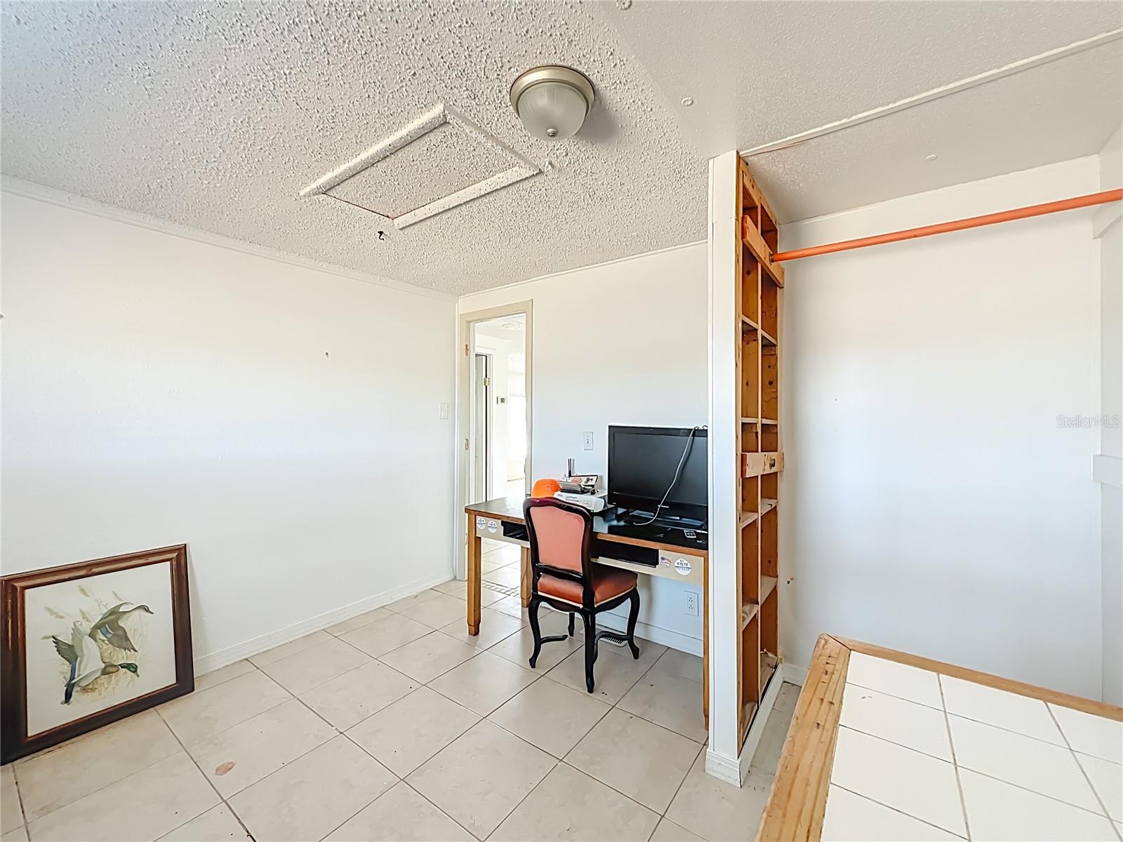 Image 32 of 64 For 2921 Periwinkle Drive