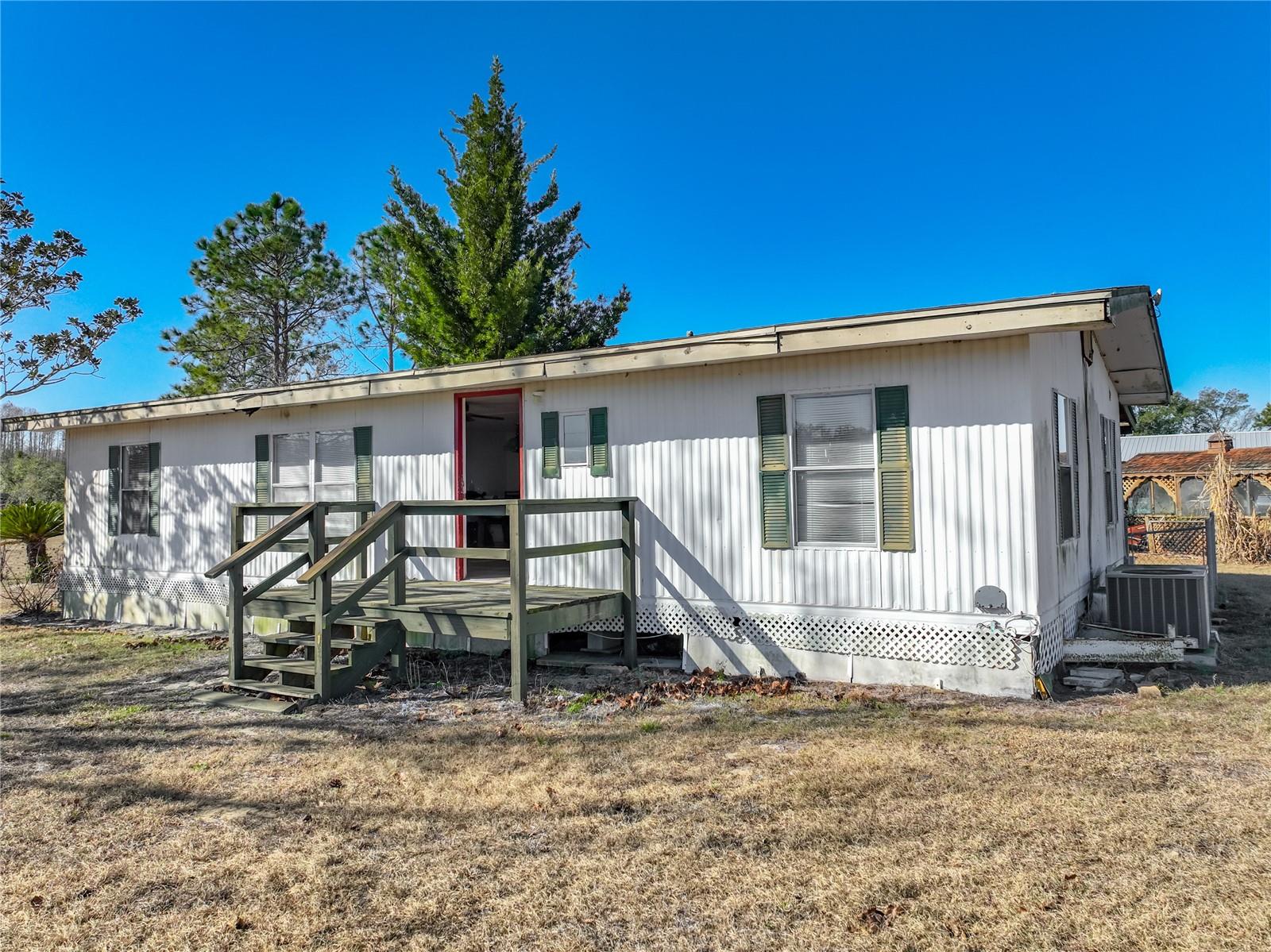 Image 4 of 64 For 2921 Periwinkle Drive