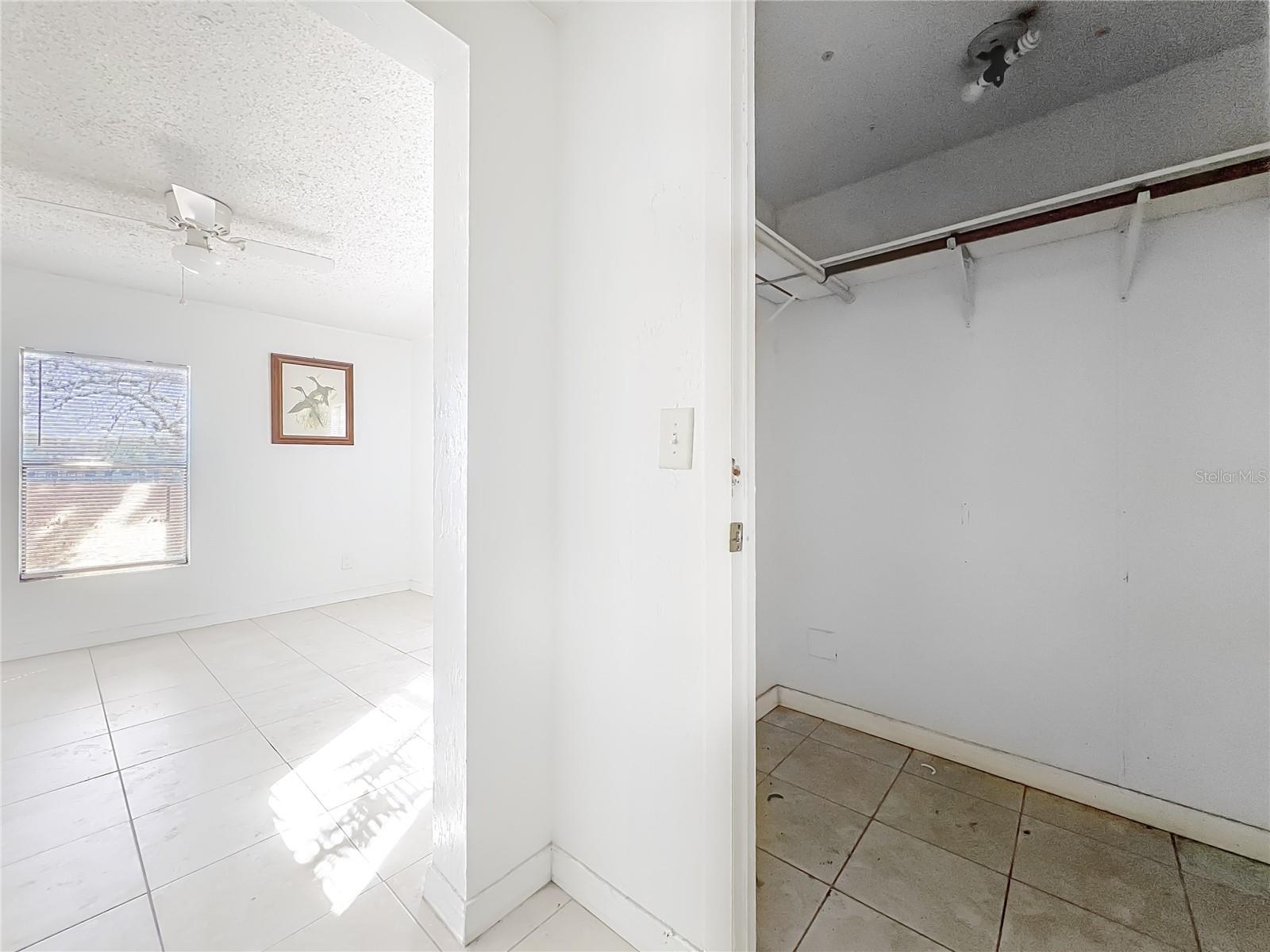 Image 43 of 64 For 2921 Periwinkle Drive