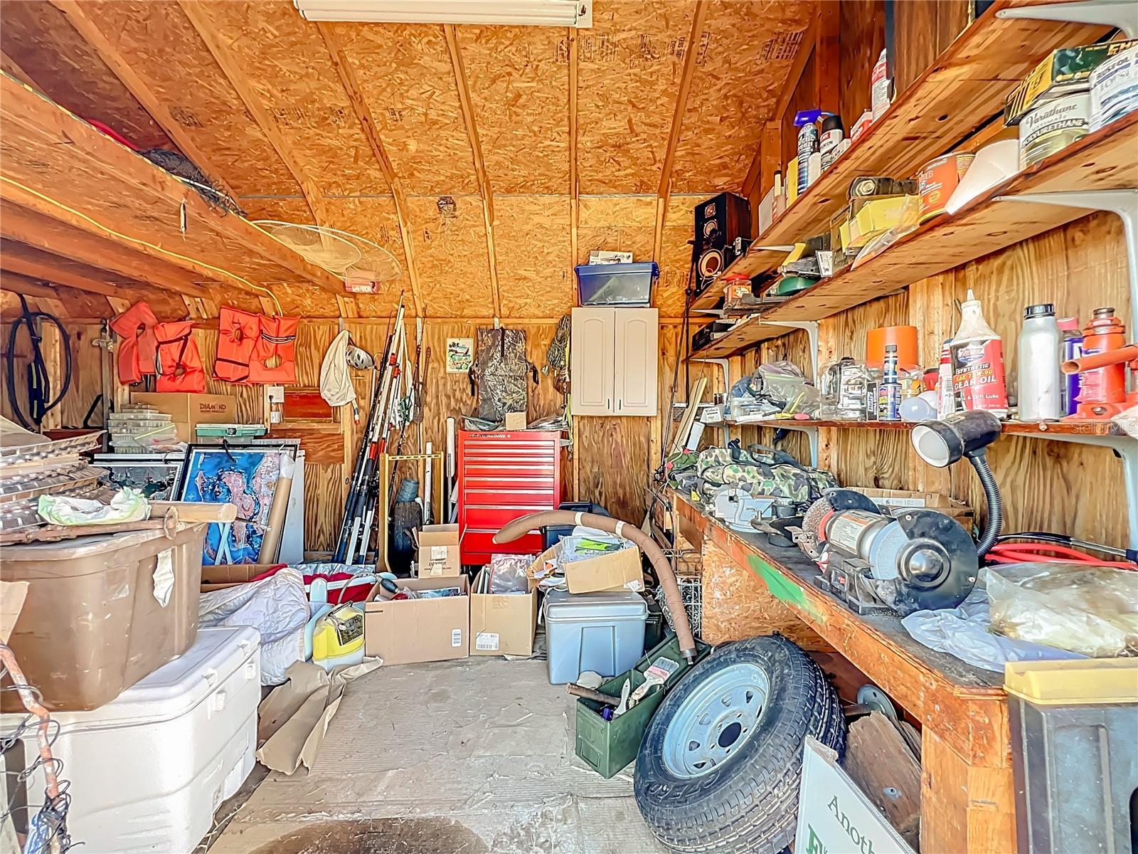 Image 45 of 64 For 2921 Periwinkle Drive