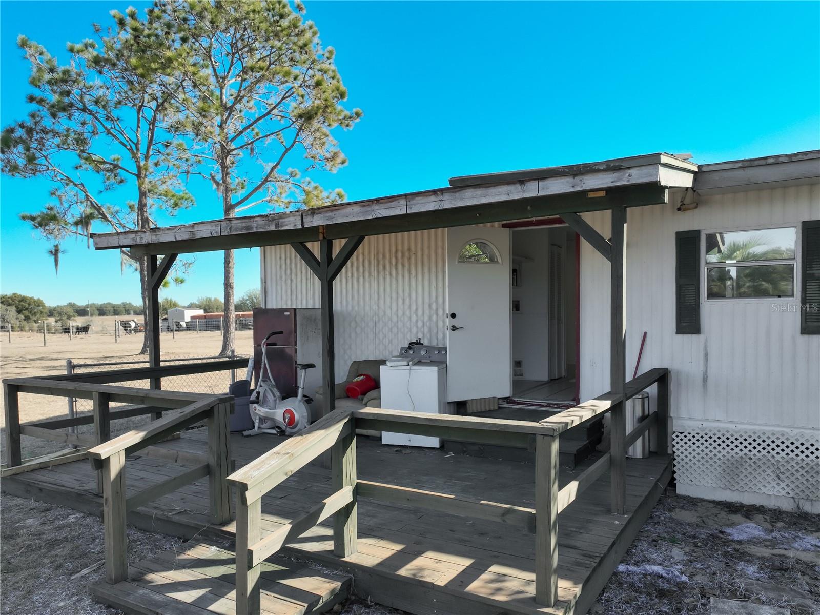 Image 9 of 64 For 2921 Periwinkle Drive