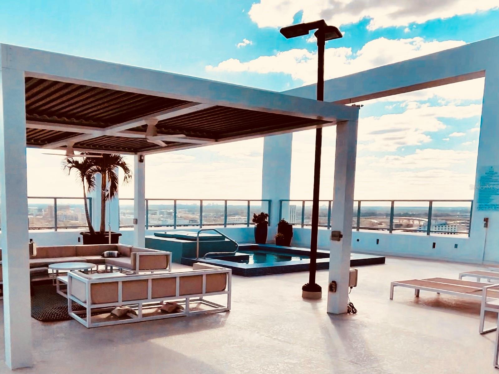 Image 36 of 40 For 260 Osceola Avenue 1005