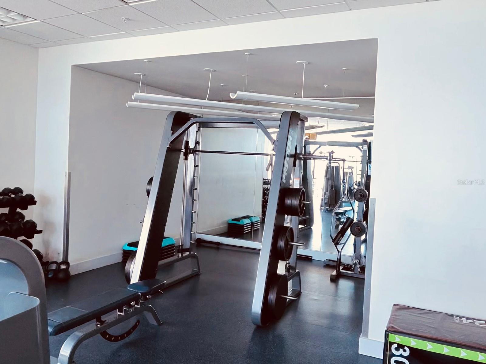 Image 43 of 59 For 260 Osceola Avenue 1005