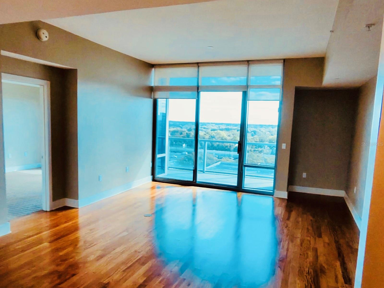 Image 9 of 40 For 260 Osceola Avenue 1005