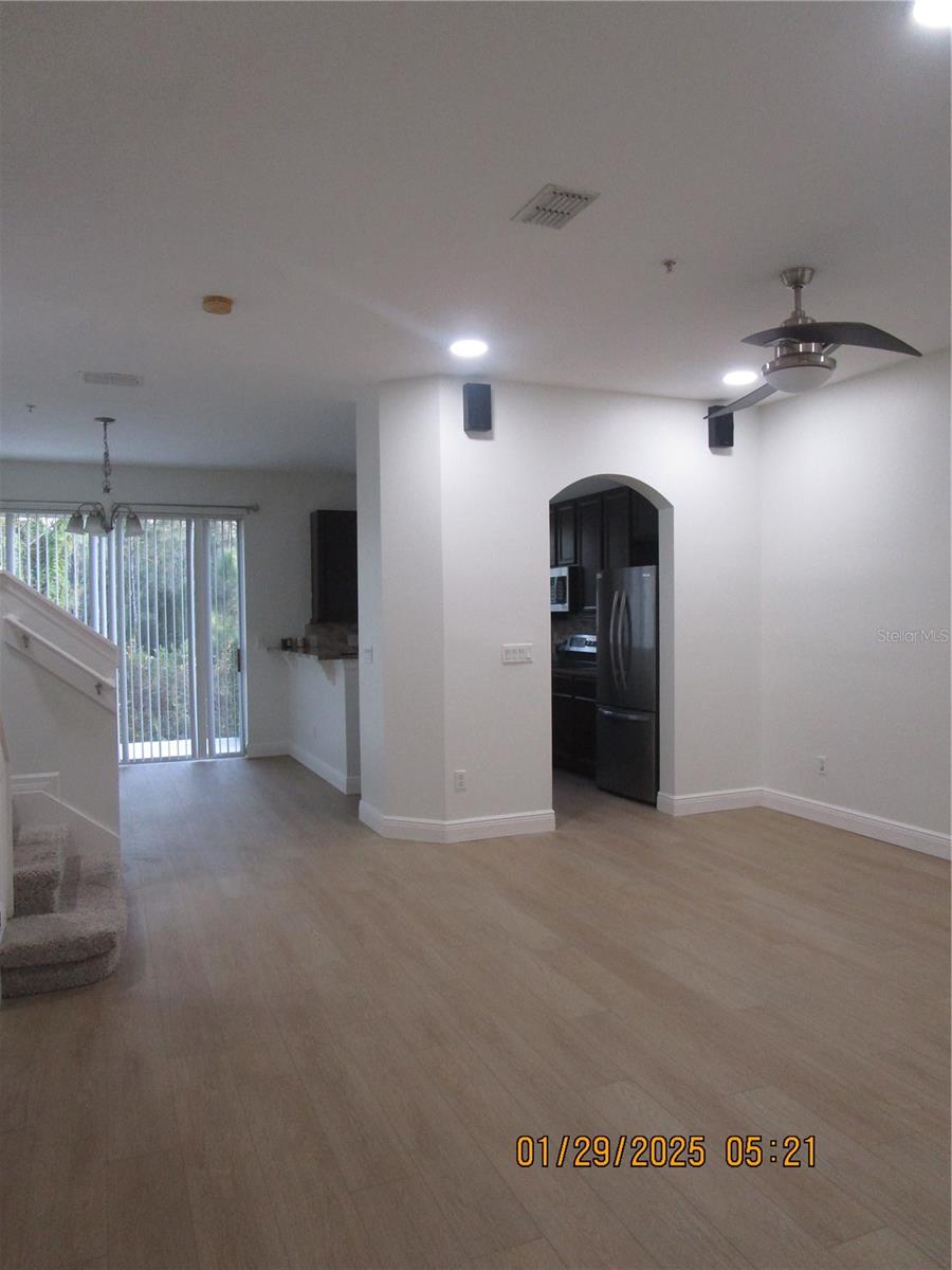 Image 2 of 41 For 9241 Sweet Maple Avenue