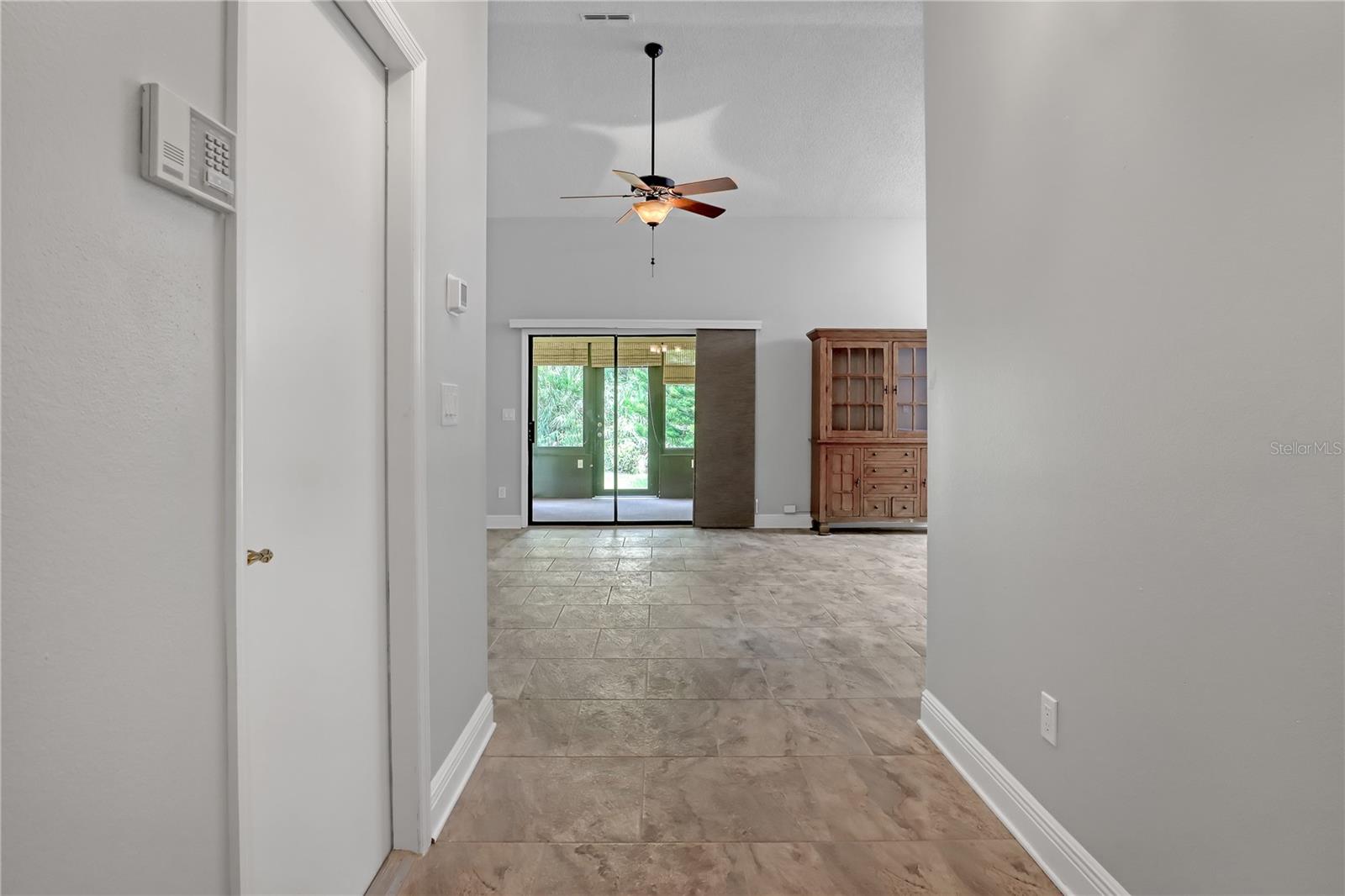 Image 4 of 34 For 778 Pine Shores Circle