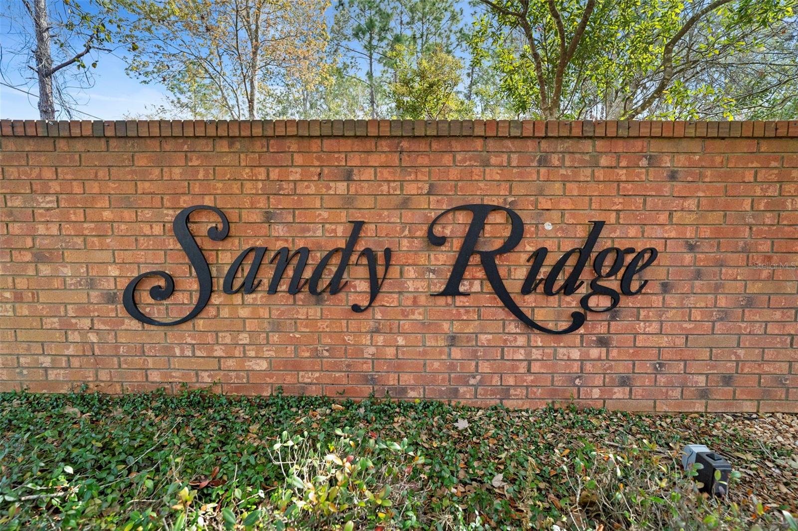 Image 15 of 52 For 127 Sundown Court