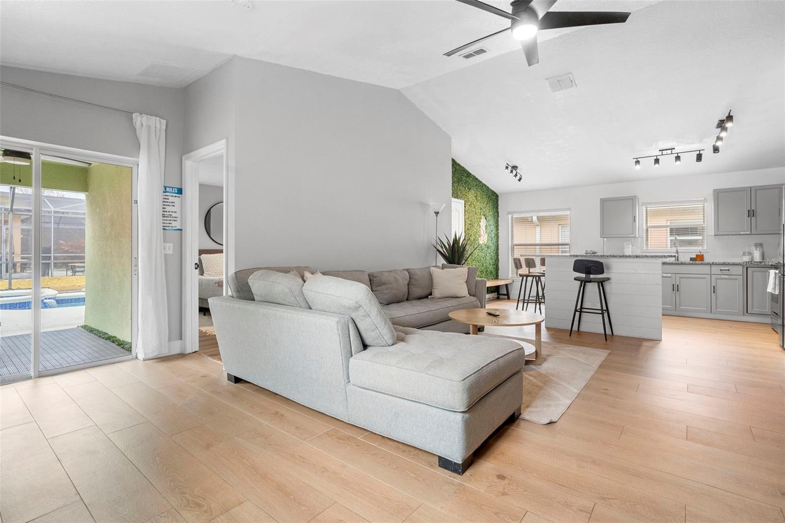 Image 17 of 52 For 127 Sundown Court