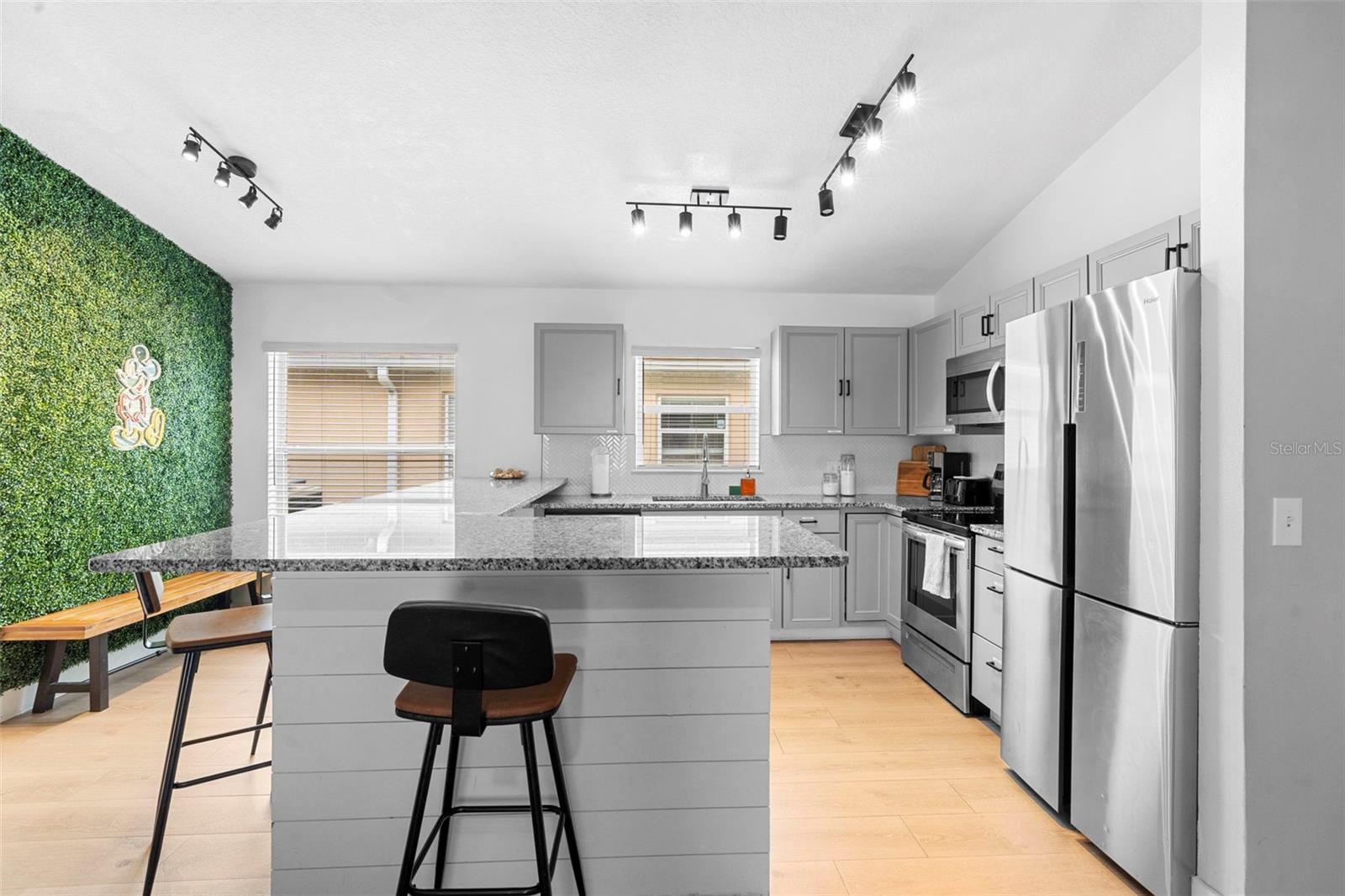 Image 25 of 52 For 127 Sundown Court