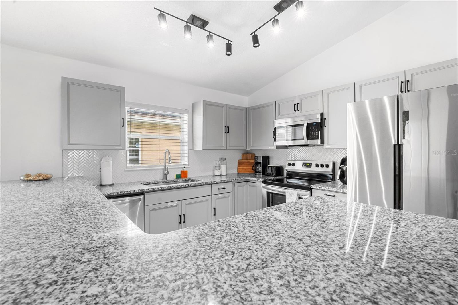 Image 26 of 52 For 127 Sundown Court