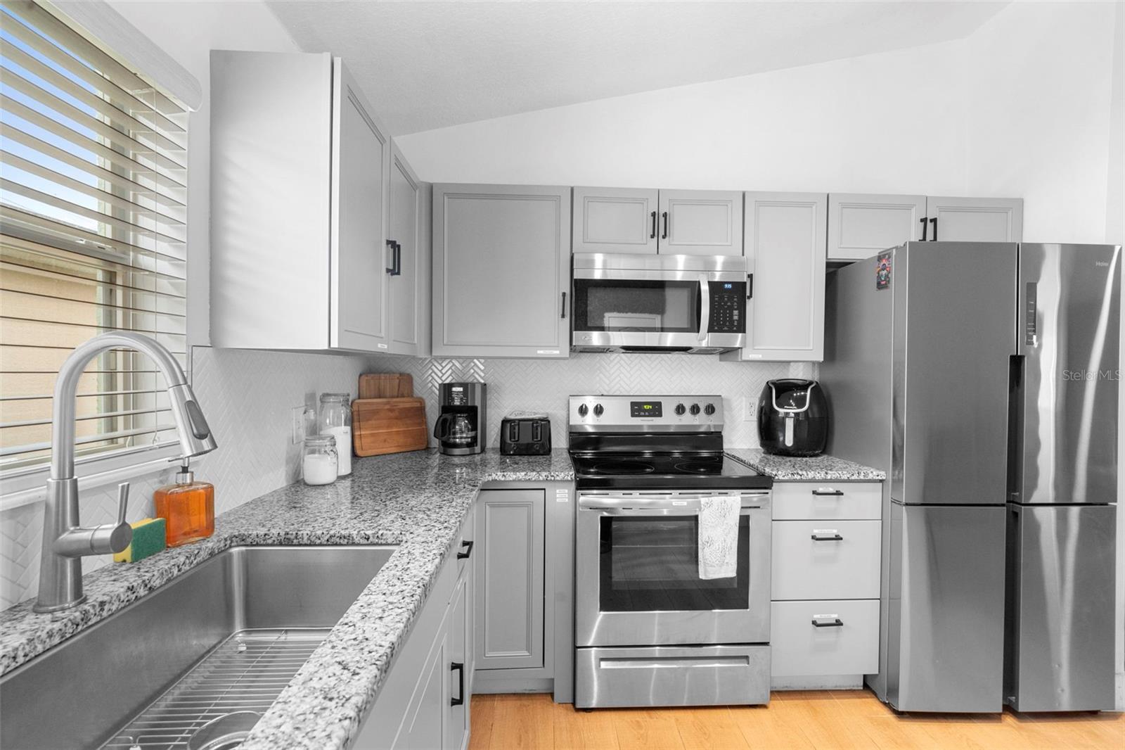 Image 29 of 52 For 127 Sundown Court