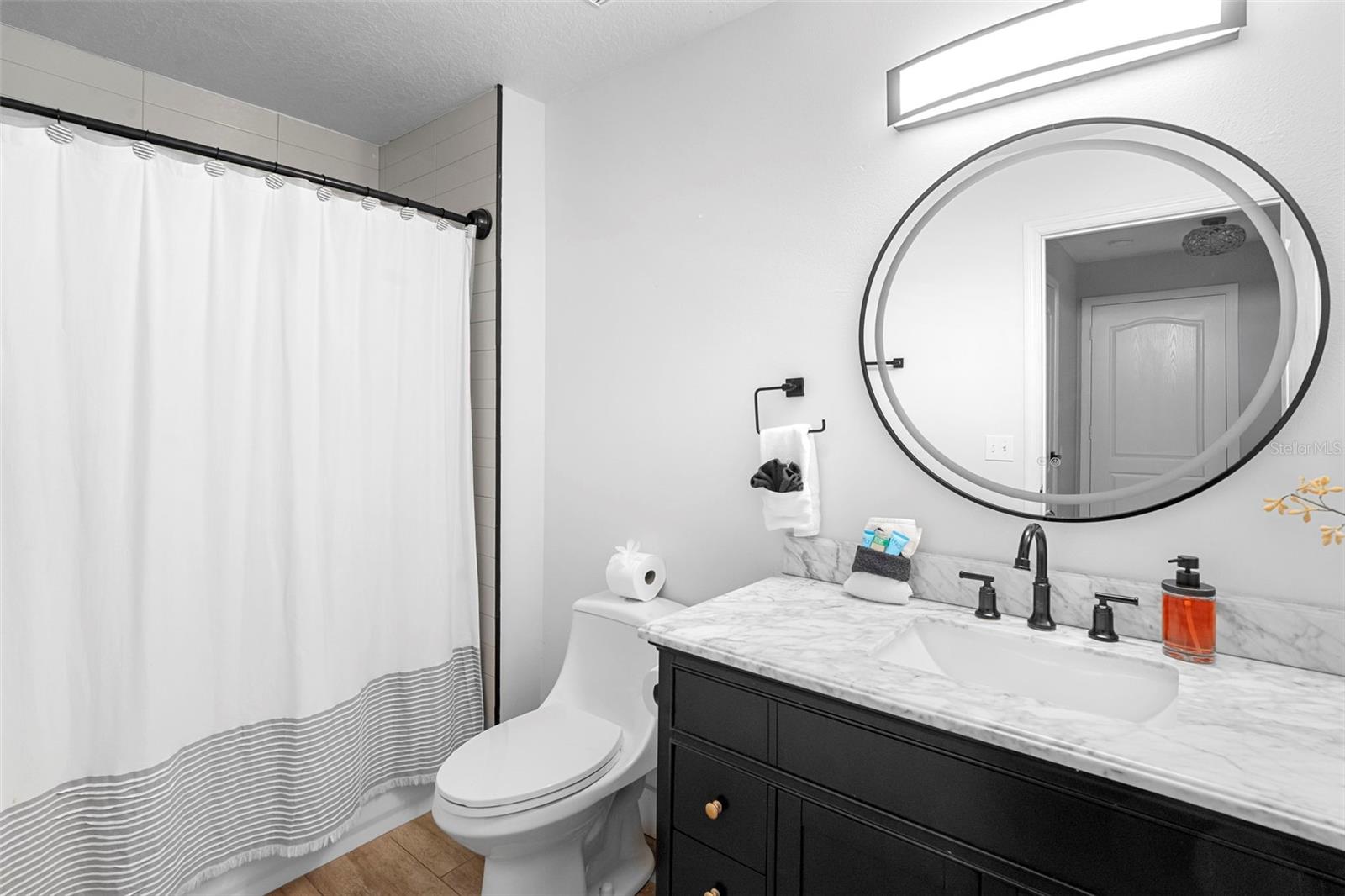 Image 37 of 52 For 127 Sundown Court