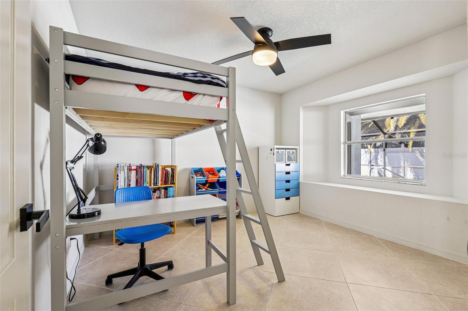 Image 16 of 24 For 5 Watkins Place