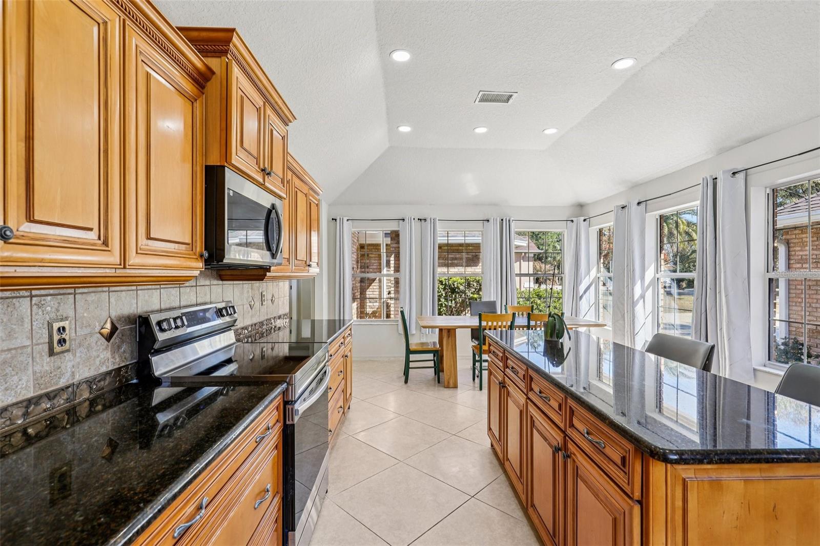 Image 9 of 24 For 5 Watkins Place