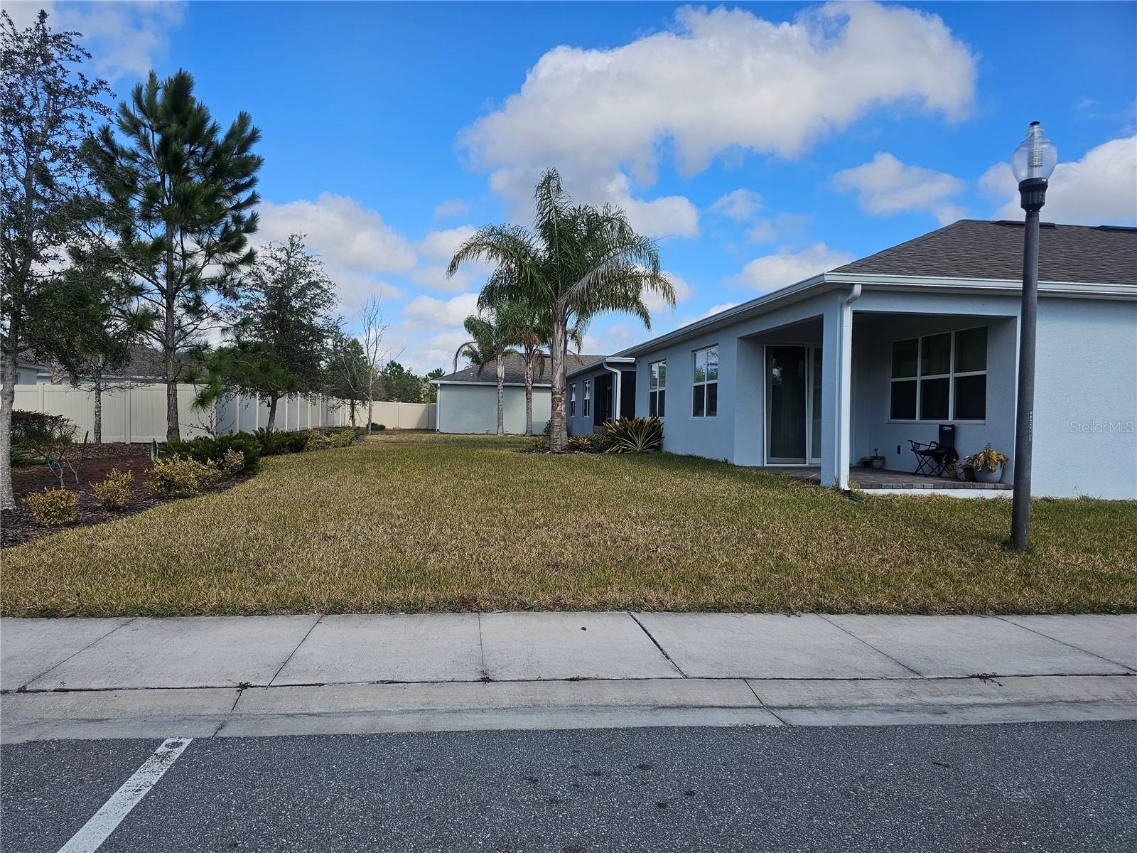 Image 3 of 17 For 3545 Treetop Street