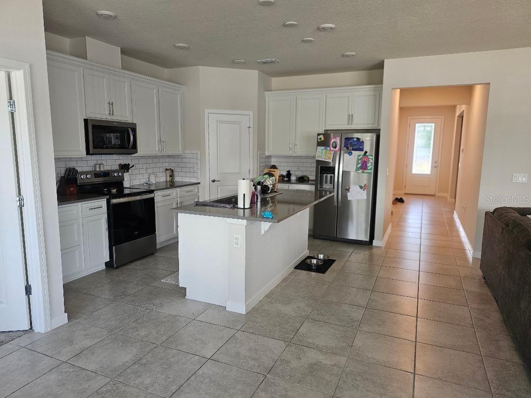 Image 6 of 17 For 3545 Treetop Street