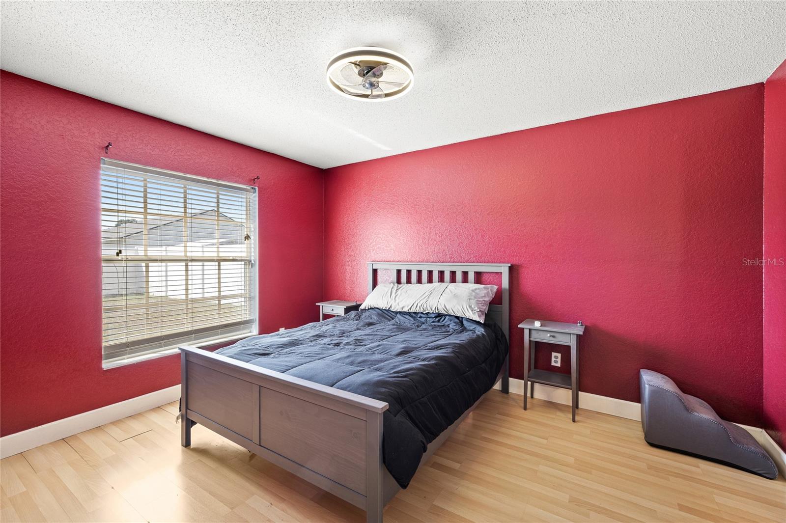 Image 9 of 37 For 145 Eagle Point Boulevard