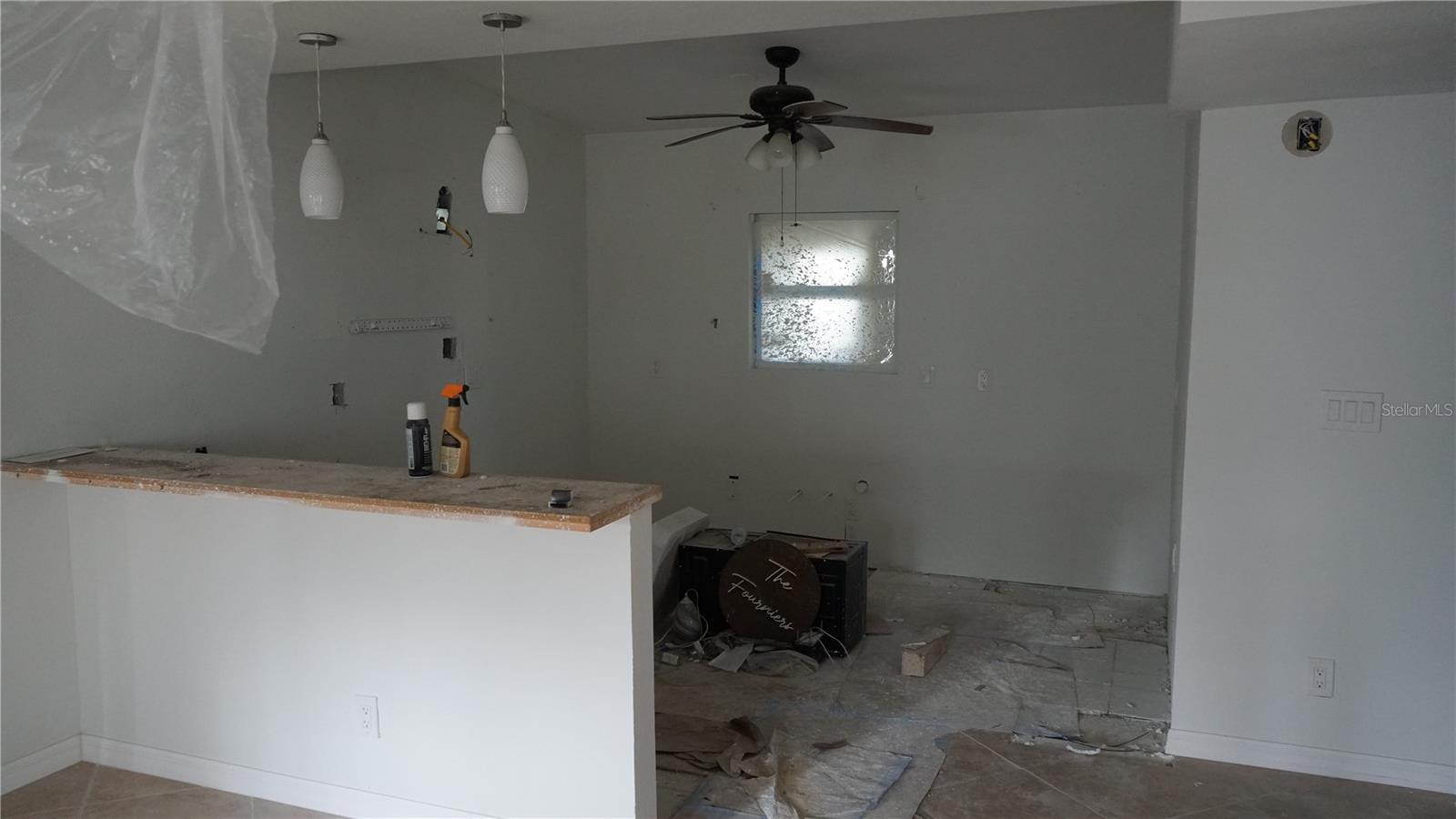 Image 5 of 21 For 3513 Areca Street