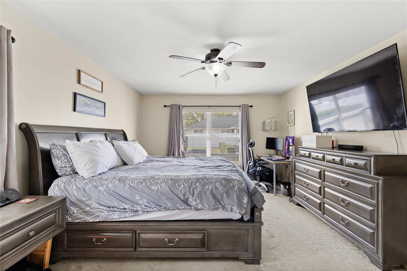 Image 16 of 45 For 496 Terranova Street