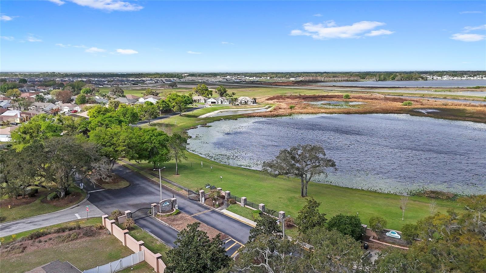 Image 35 of 45 For 496 Terranova Street