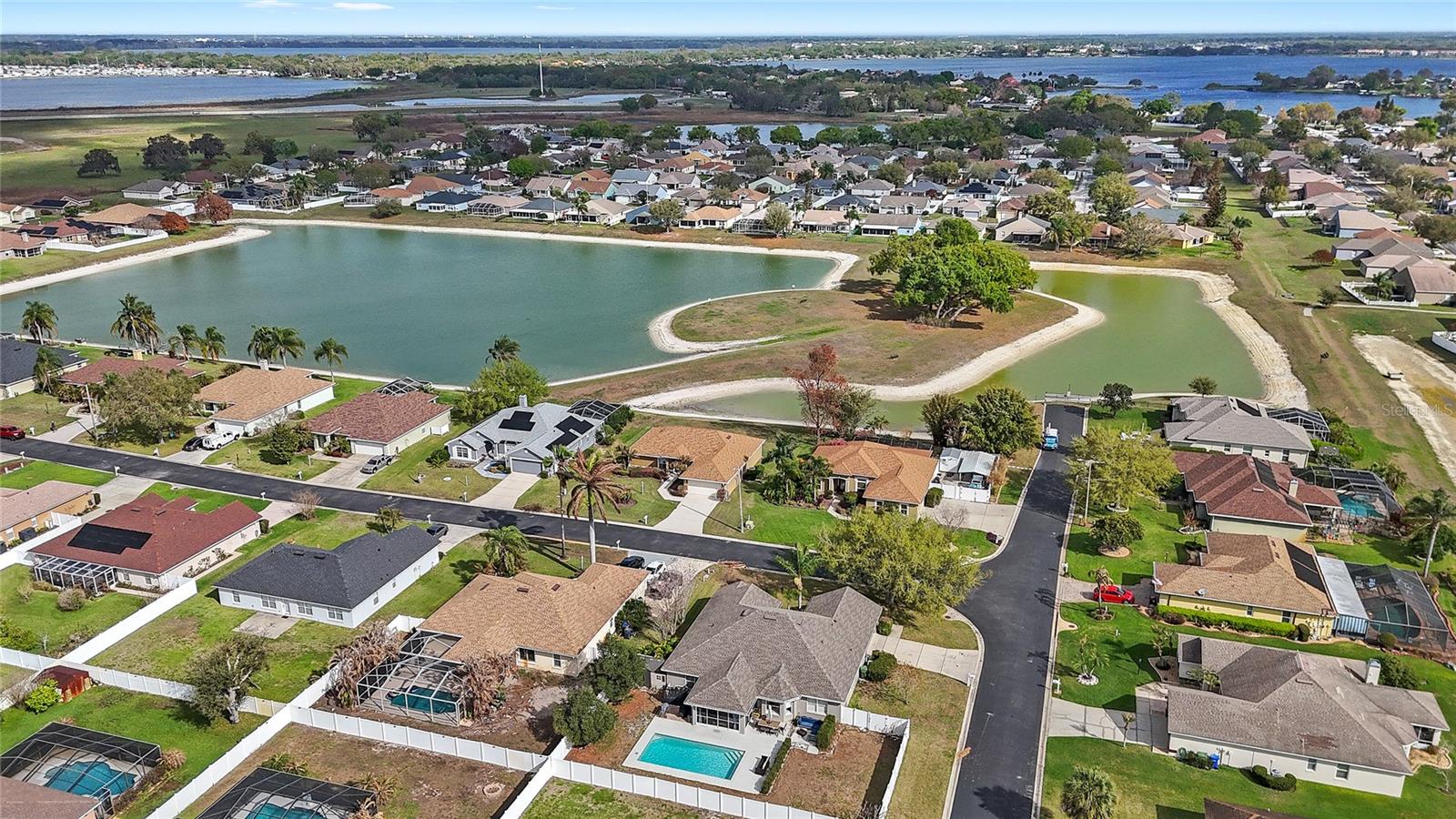 Image 41 of 45 For 496 Terranova Street