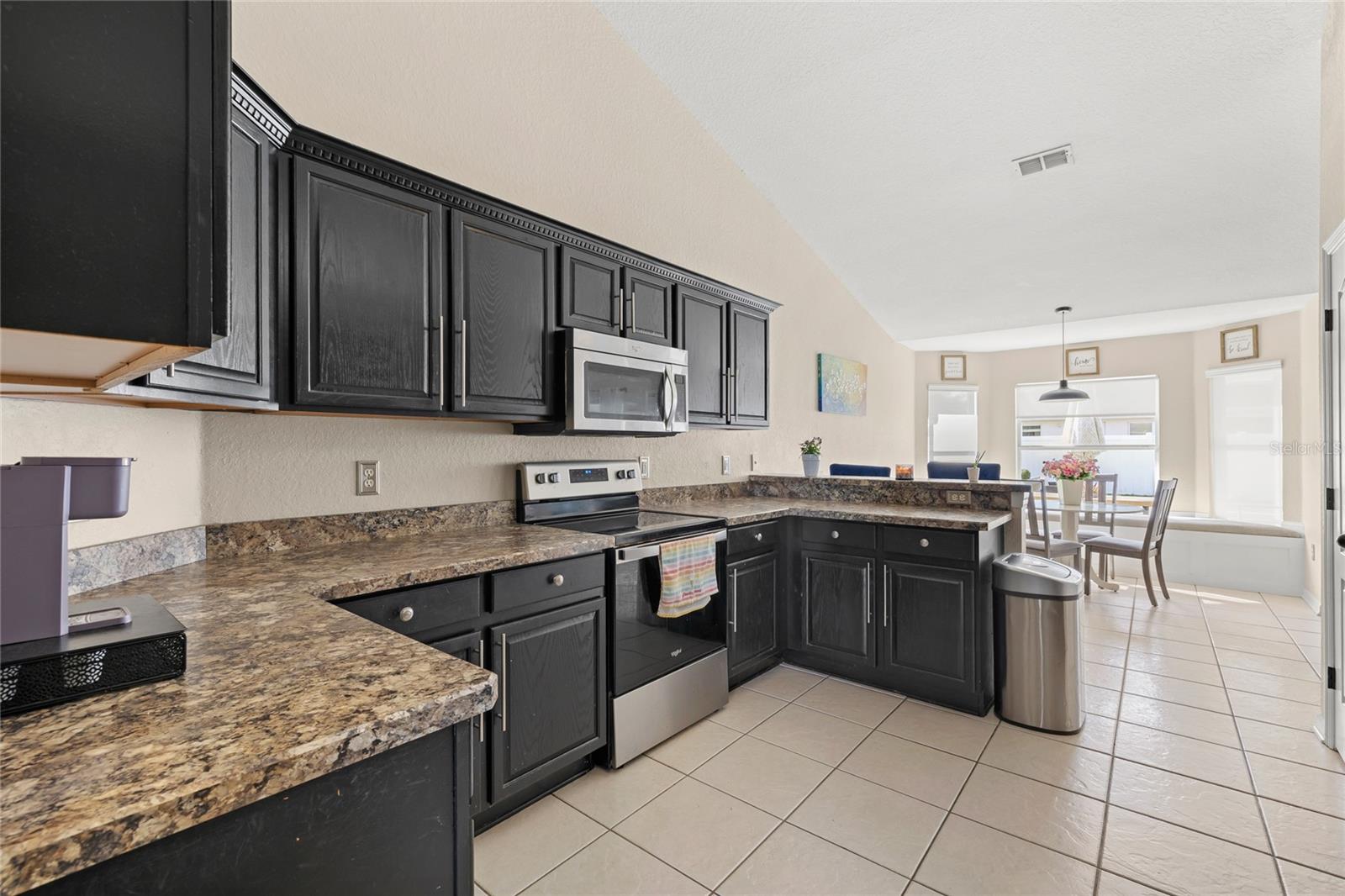 Image 5 of 45 For 496 Terranova Street