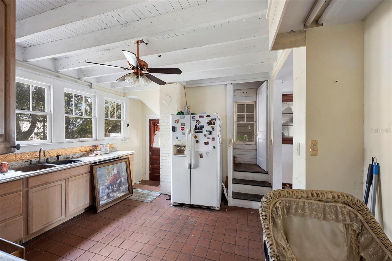 Image 22 of 43 For 485 Stanford Street