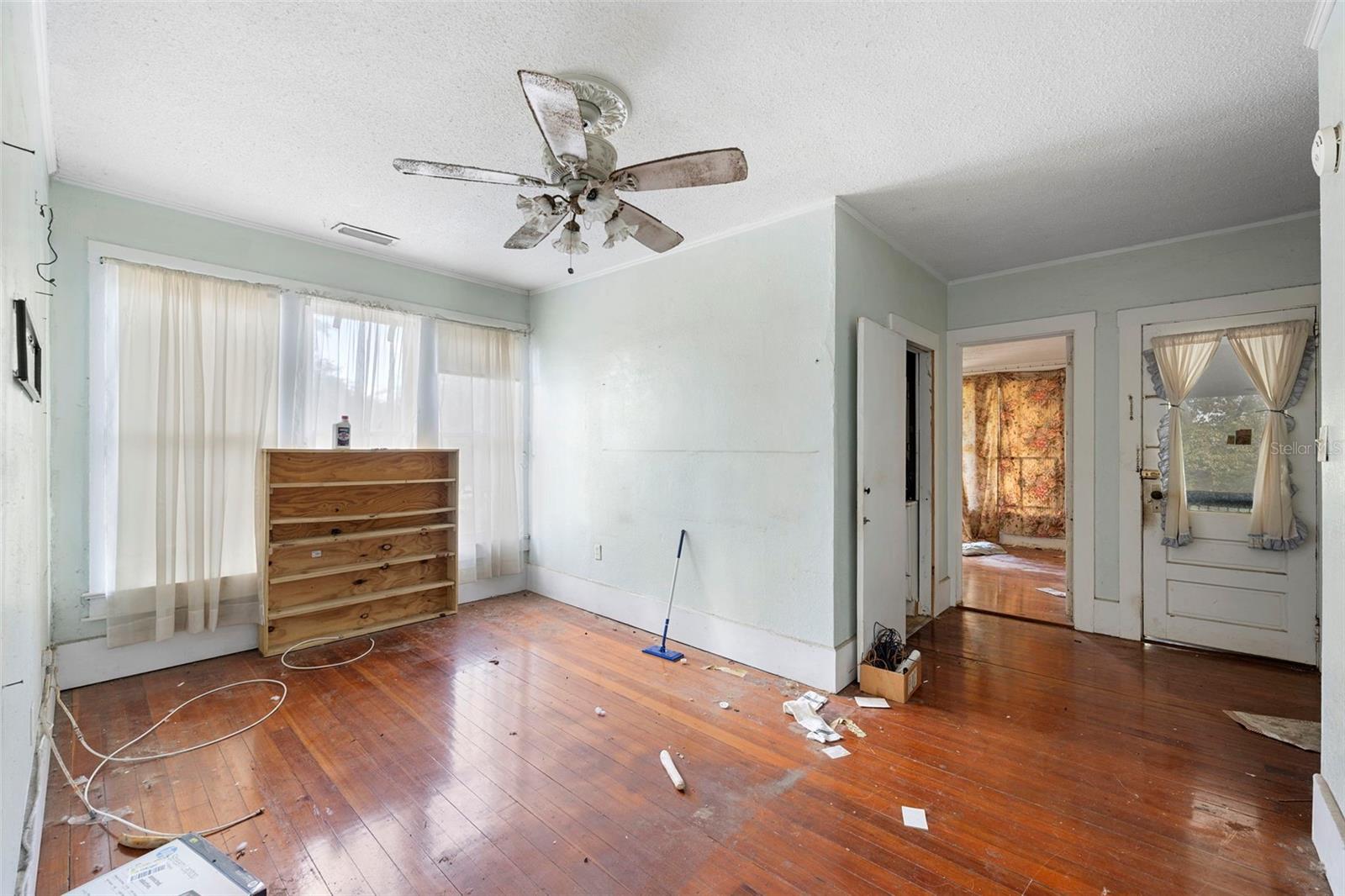 Image 25 of 43 For 485 Stanford Street