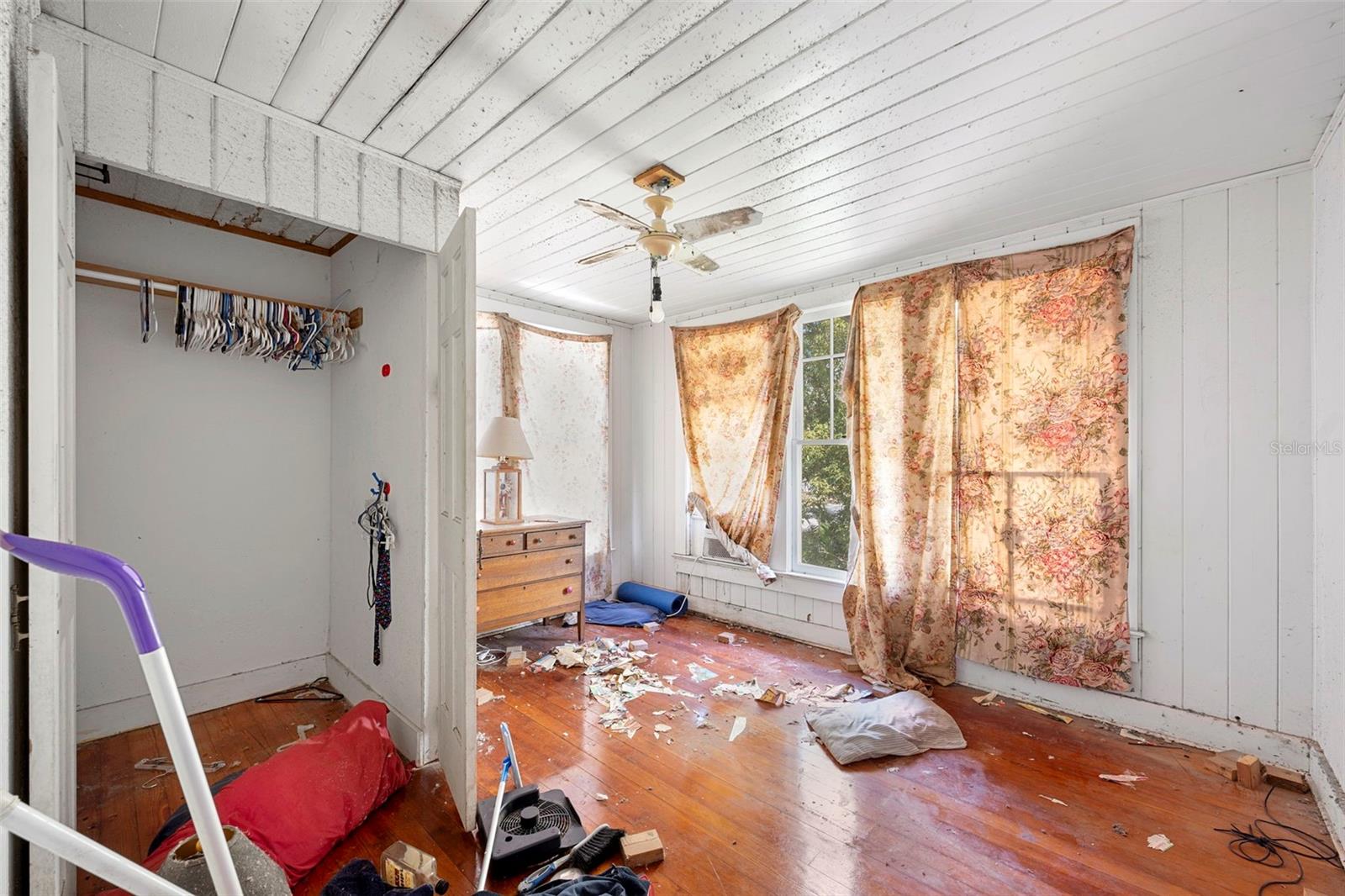 Image 27 of 43 For 485 Stanford Street