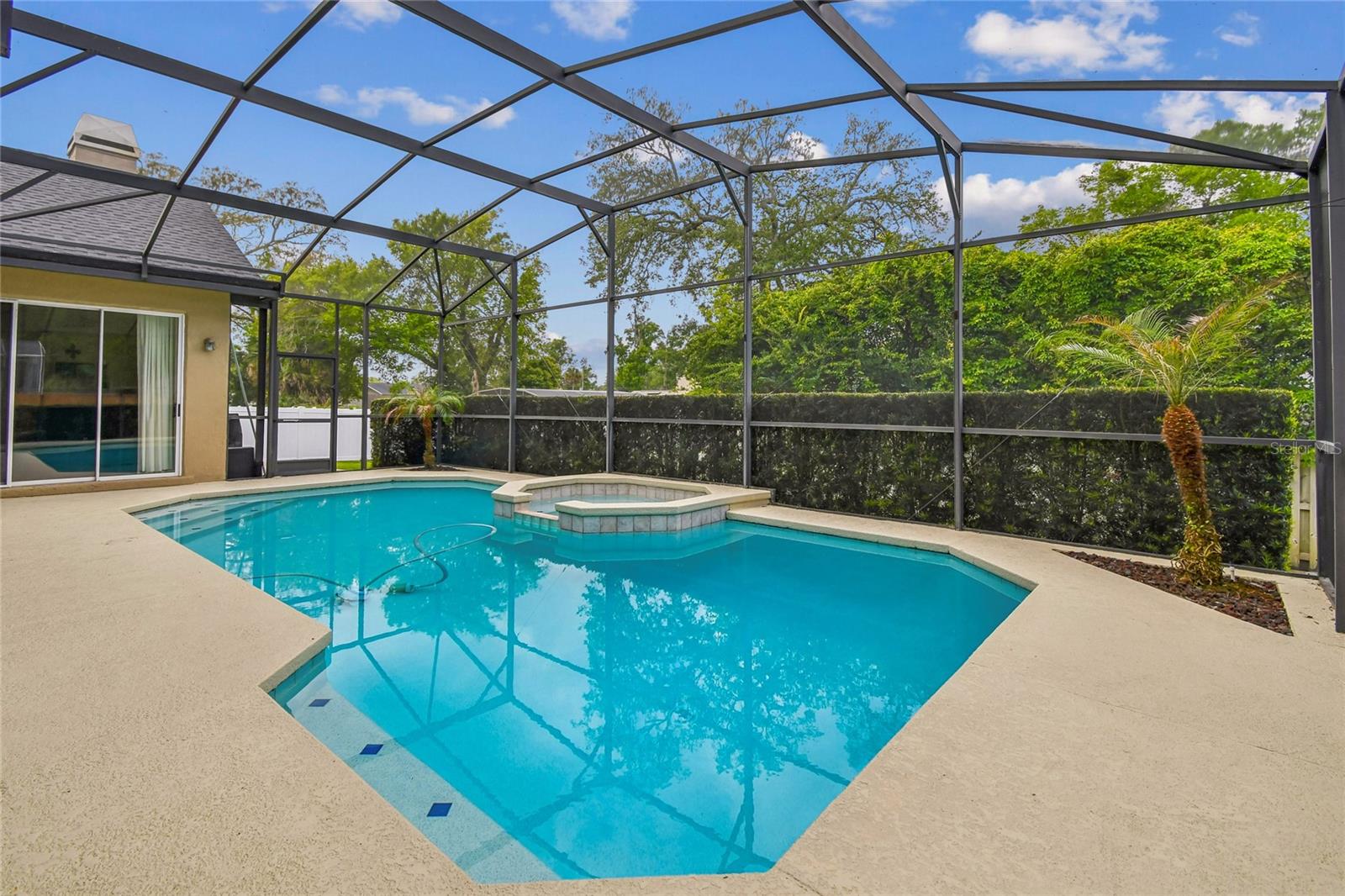 Image 15 of 33 For 1362 Shady Knoll Court