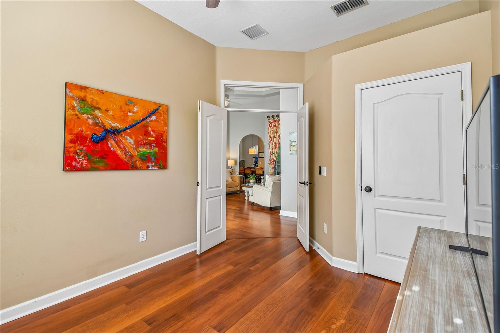 Image 29 of 33 For 1362 Shady Knoll Court