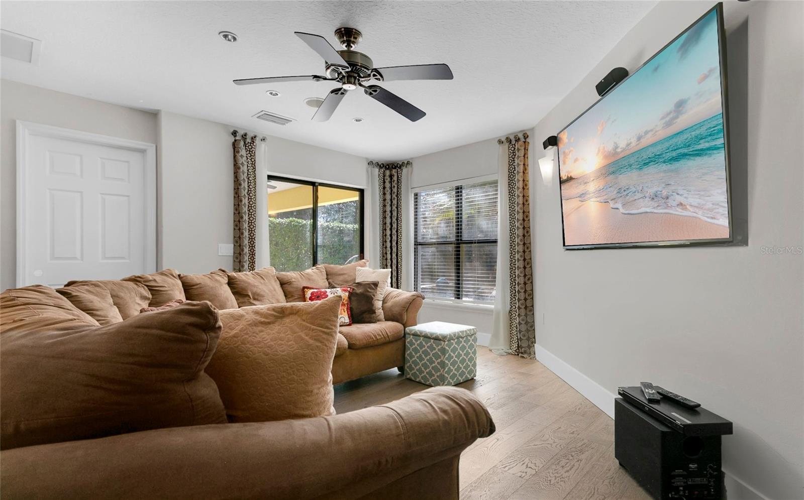 Image 11 of 38 For 9500 Handley Court