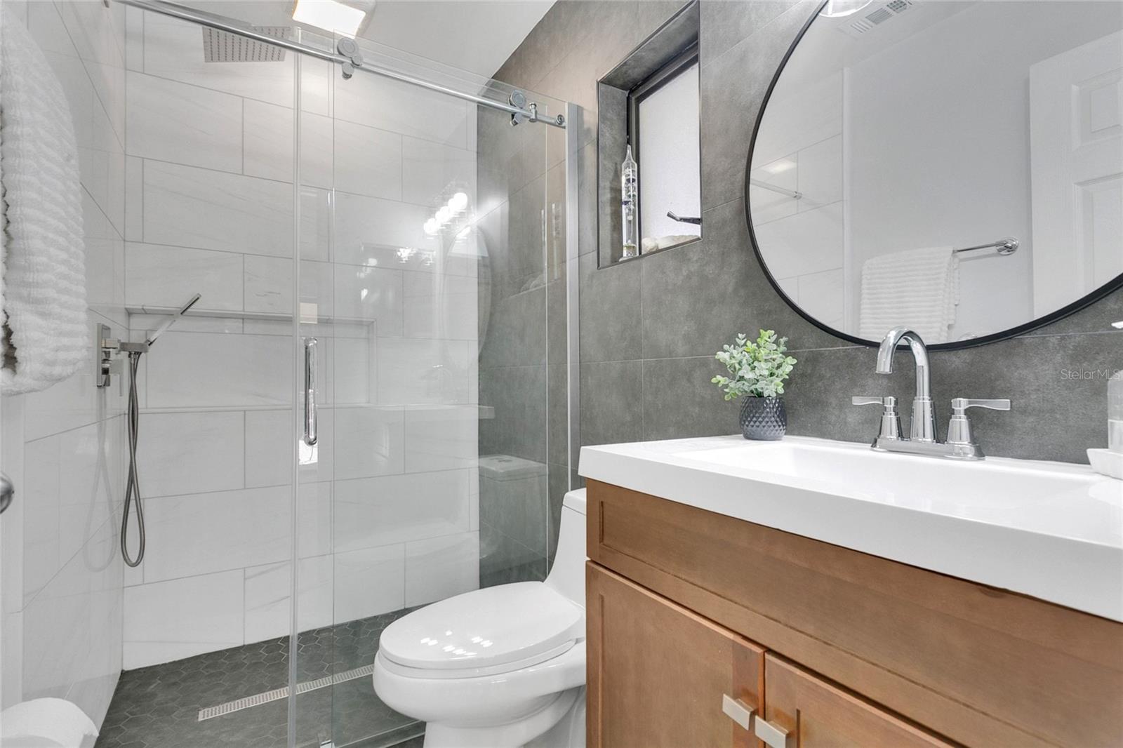 Image 19 of 38 For 9500 Handley Court