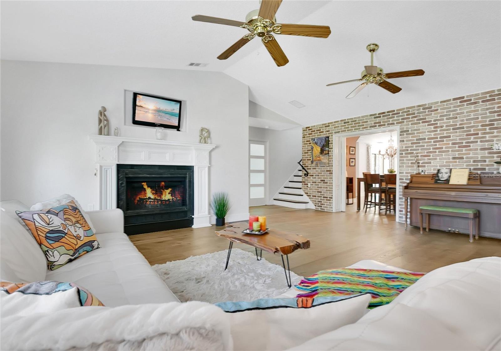 Image 6 of 38 For 9500 Handley Court